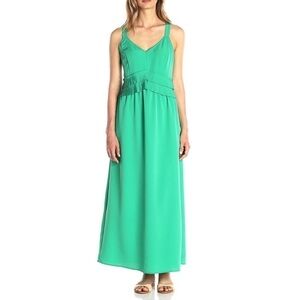 🆕 Lark & Ro palm green sleeveless maxi dre…